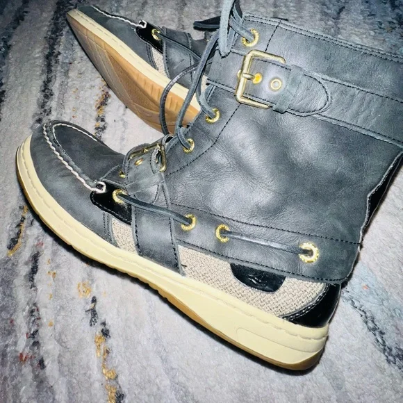 Sperry Black Boots with Beige Detail Zip up and Buckle Size 7.5 - Picture 4 of 8